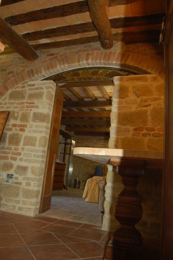 Il Poggio Mombaroccio Exterior photo
