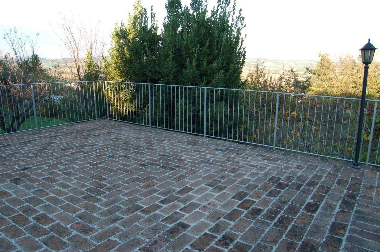Il Poggio Mombaroccio Exterior photo
