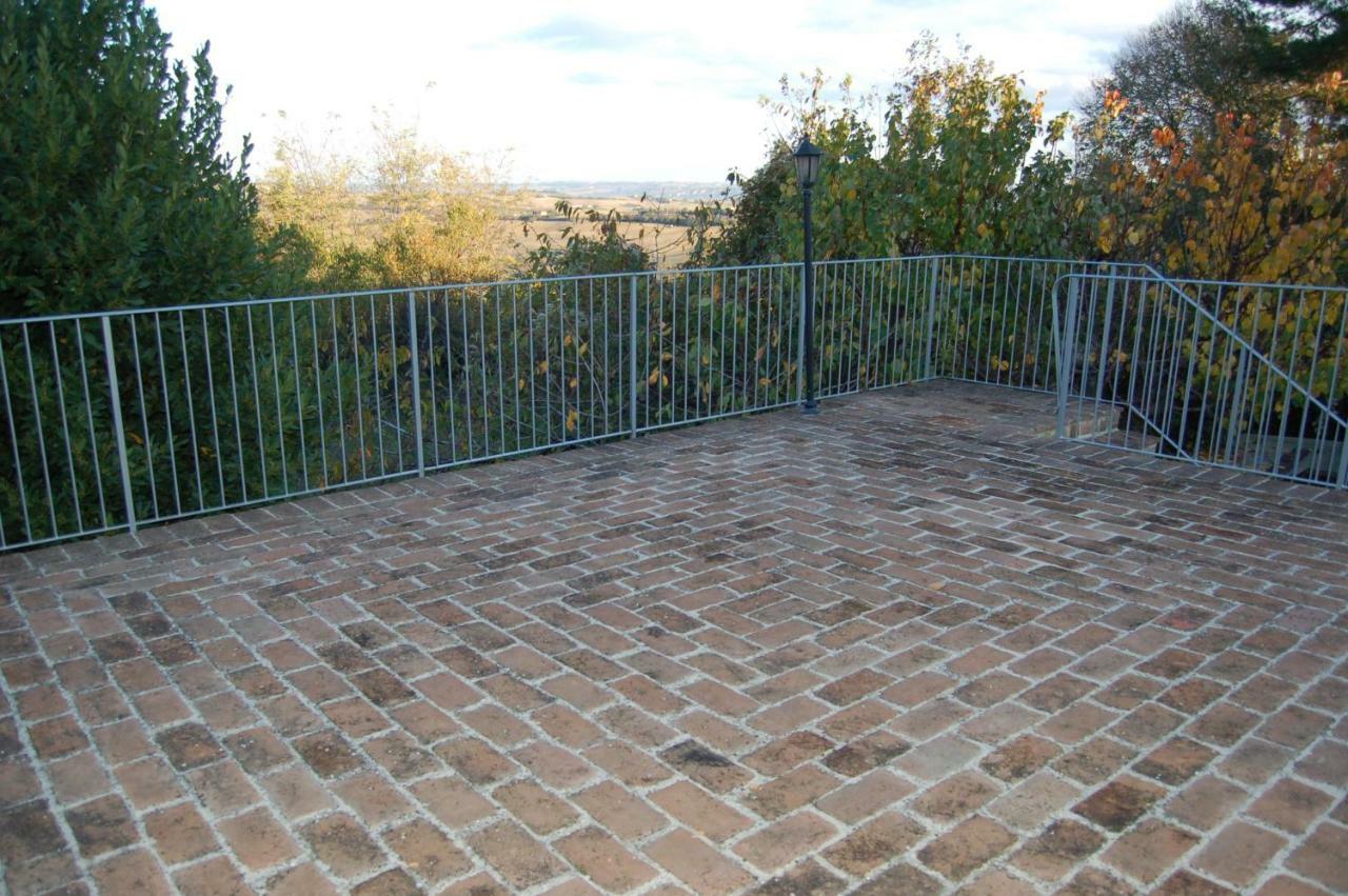Il Poggio Mombaroccio Exterior photo